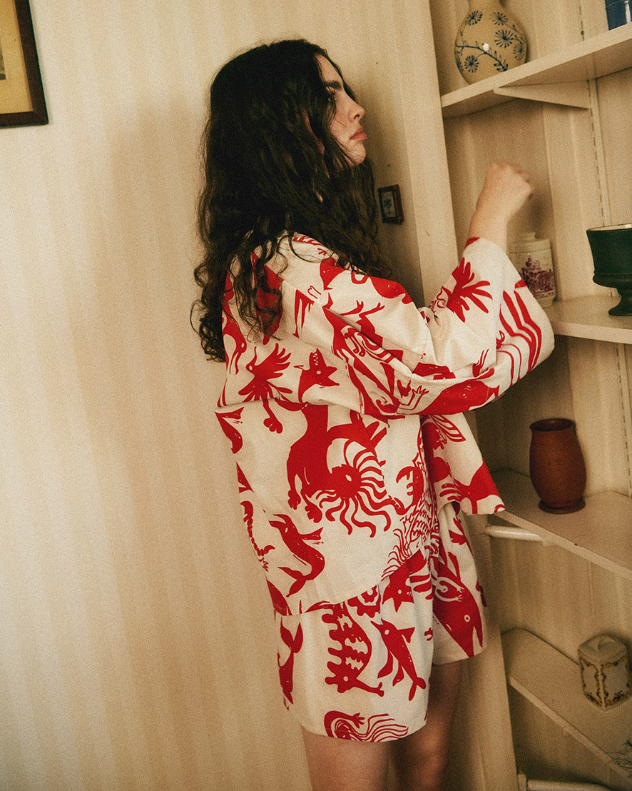 Bodymaps bluzka spodenki bestie